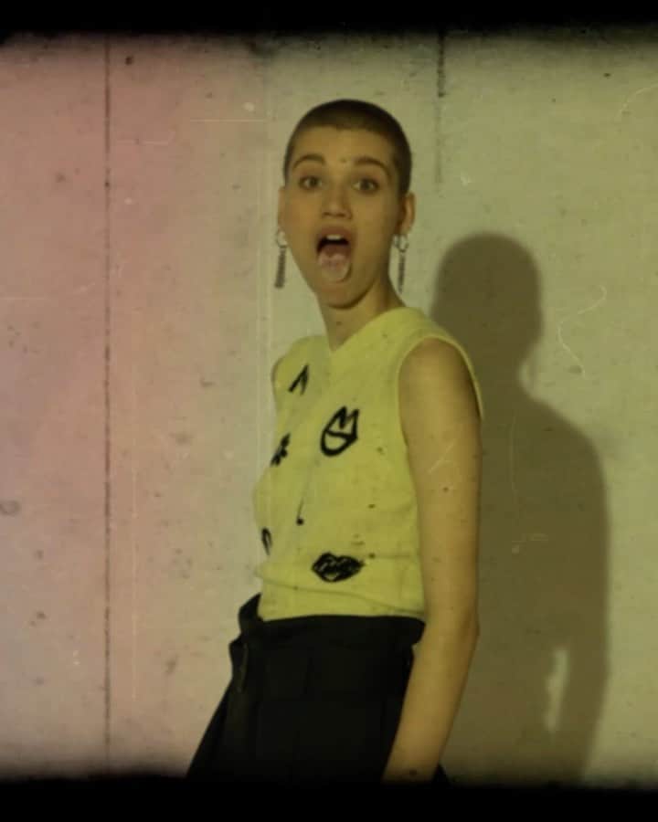 マーカスルプファーのインスタグラム：「POP  S/S22 #markuslupfer」