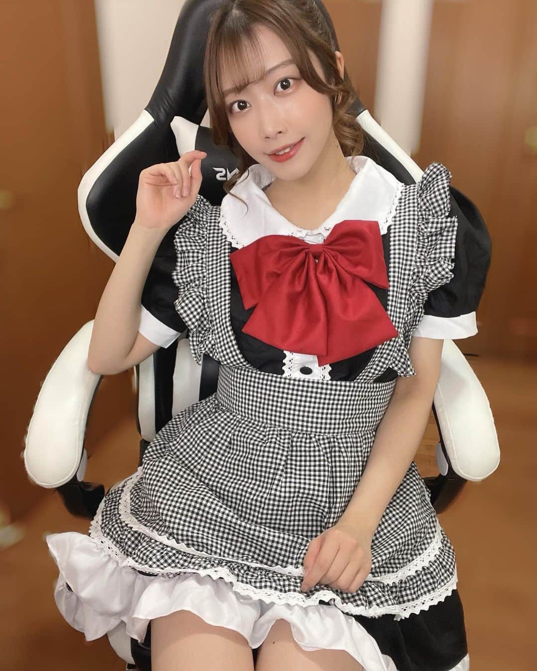 西井綾音のインスタグラム：「. メイド💓 . . . . . . . #西井綾音 #レースクイーン #apex   #ゲーム女子 #apexlegends #コスプレ #コスプレイヤー  #supergt #valorant  #cosplay  #cosplaygirl #cosplayer  #racequeen #kawaii #kawaiigirl  #model #anime  #lfl  #l4l #角色扮演  #动漫 #코스프레」