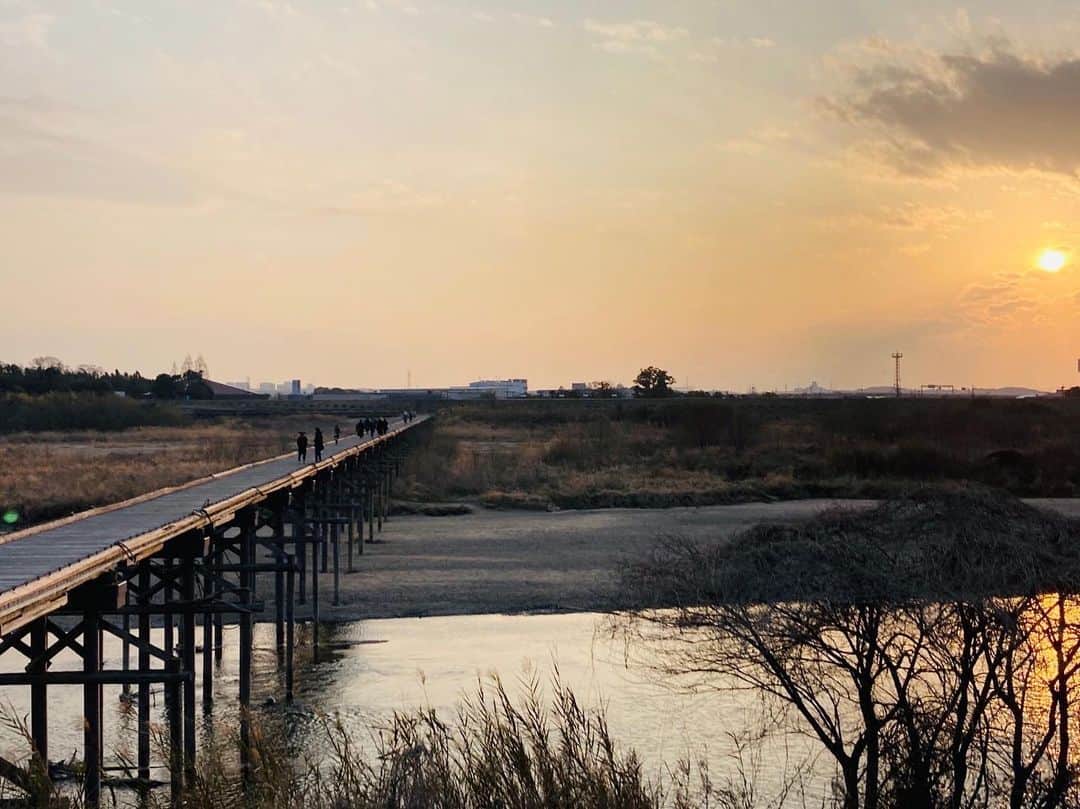椎名桔平さんのインスタグラム写真 - (椎名桔平Instagram)「#橋#映画 #bridge  何とも素晴らしい景色。 ってか、手すりが無いんだよ！^_^」2月16日 21時39分 - kippeishiina