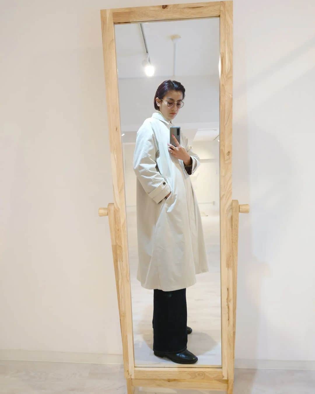 平アスカさんのインスタグラム写真 - (平アスカInstagram)「code. 前髪伸ばそうかな。。 どうしよっかなっ #code #fashion #credna #クレドナ #マニッシュ #マニッシュコーデ」2月16日 23時26分 - asucataira