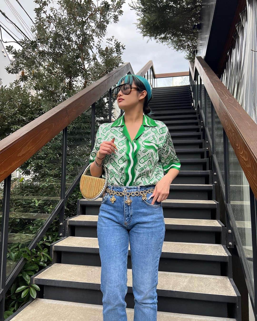 のインスタグラム：「Bonjour🍊simple casual outfit at @casablancabrand exhibition 🇫🇷  Thank you always @dunhillmasao」