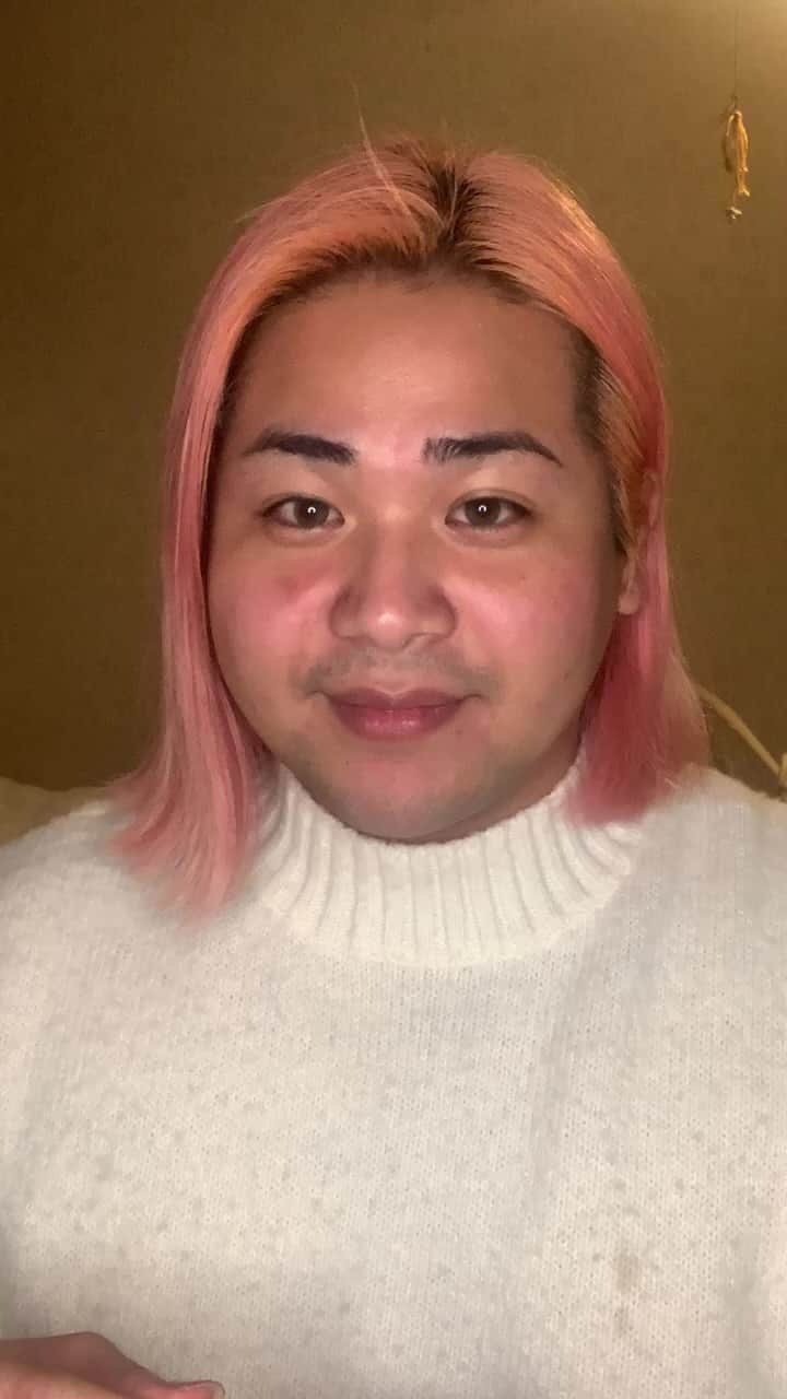 のインスタグラム：「お久しぶりにメイク配信♡」