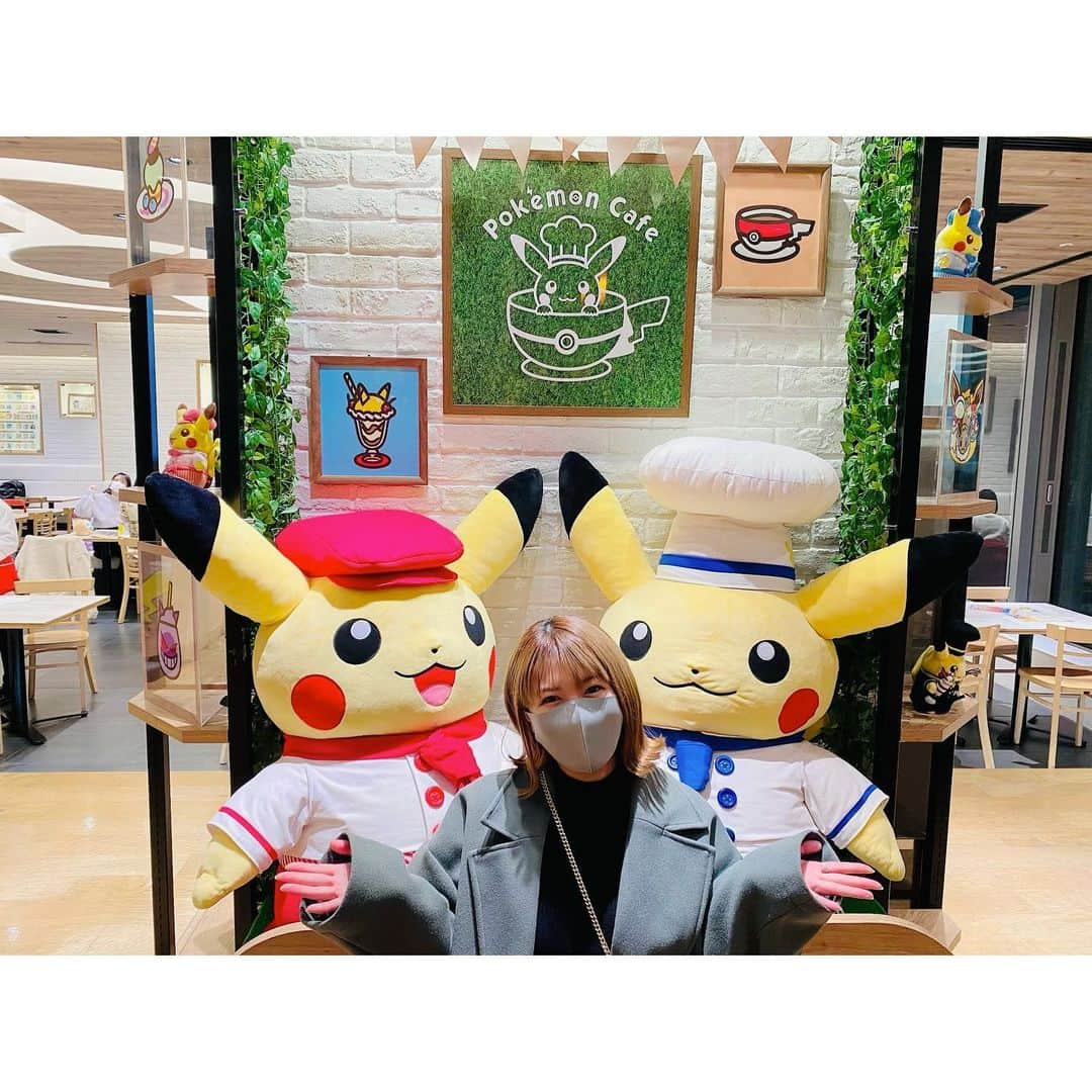 福咲れんのインスタグラム：「ちなみんとれいか先生の３人で、日本橋にあるポケモンカフェへ♪ 癒された、、🥺💓  #ポケモン #pokémon #ポケモンカフェ日本橋  #ピカチュウ #ビッパに親近感 #前歯」