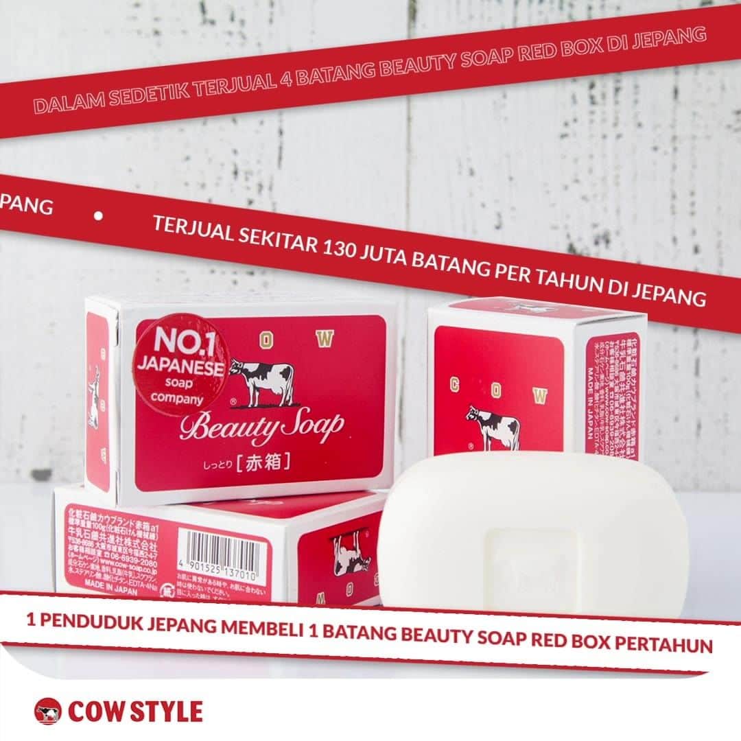 COWSTYLEIDのインスタグラム：「Waaahh Beauty Soap Red Box segitu dicintai warga Jepang yaa 😍 Gak heran sih karena Cow Style begitu menjaga komitmennya dalam kualitas bahan dan proses pembuatannya yang menggunakan metode Kamadaki (saponification) yang memakan waktu selama 1 minggu ✨ Kira-kira dalam 1 minggu ada berapa batang Beauty Soap Red Box yang terjual yaa? 🤔 Ada yang bisa hitung? Hihihi 🤭」