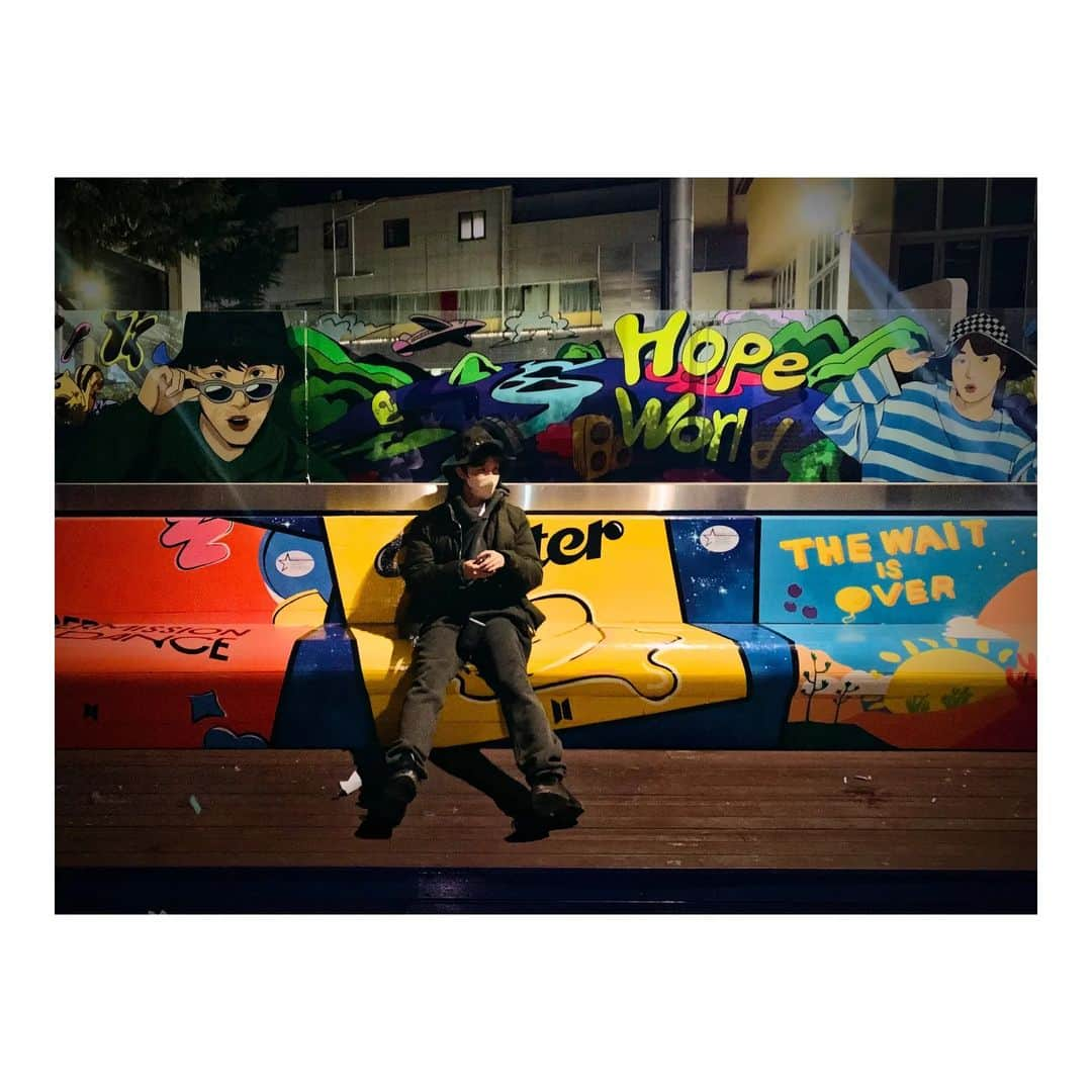 J-HOPEさんのインスタグラム写真 - (J-HOPEInstagram)「"HOMETOWN"」2月17日 16時31分 - uarmyhope