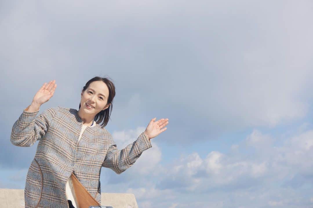 木内晶子のインスタグラム：「OHK「サン讃香川plus」が はじまります！ #サン讃かがわplus #毎週 #木曜  #夜9時54分から #はじまります」