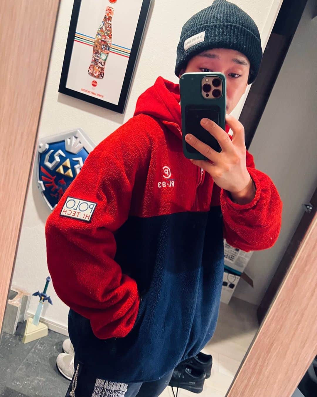 としみつのインスタグラム：「20代前半で買った古着たちが、最近になってかなり気分。  そんな2022年、20代最後の年です。。  　　　　　　　　　　　　　　　　としを  #ralphlauren #古着」