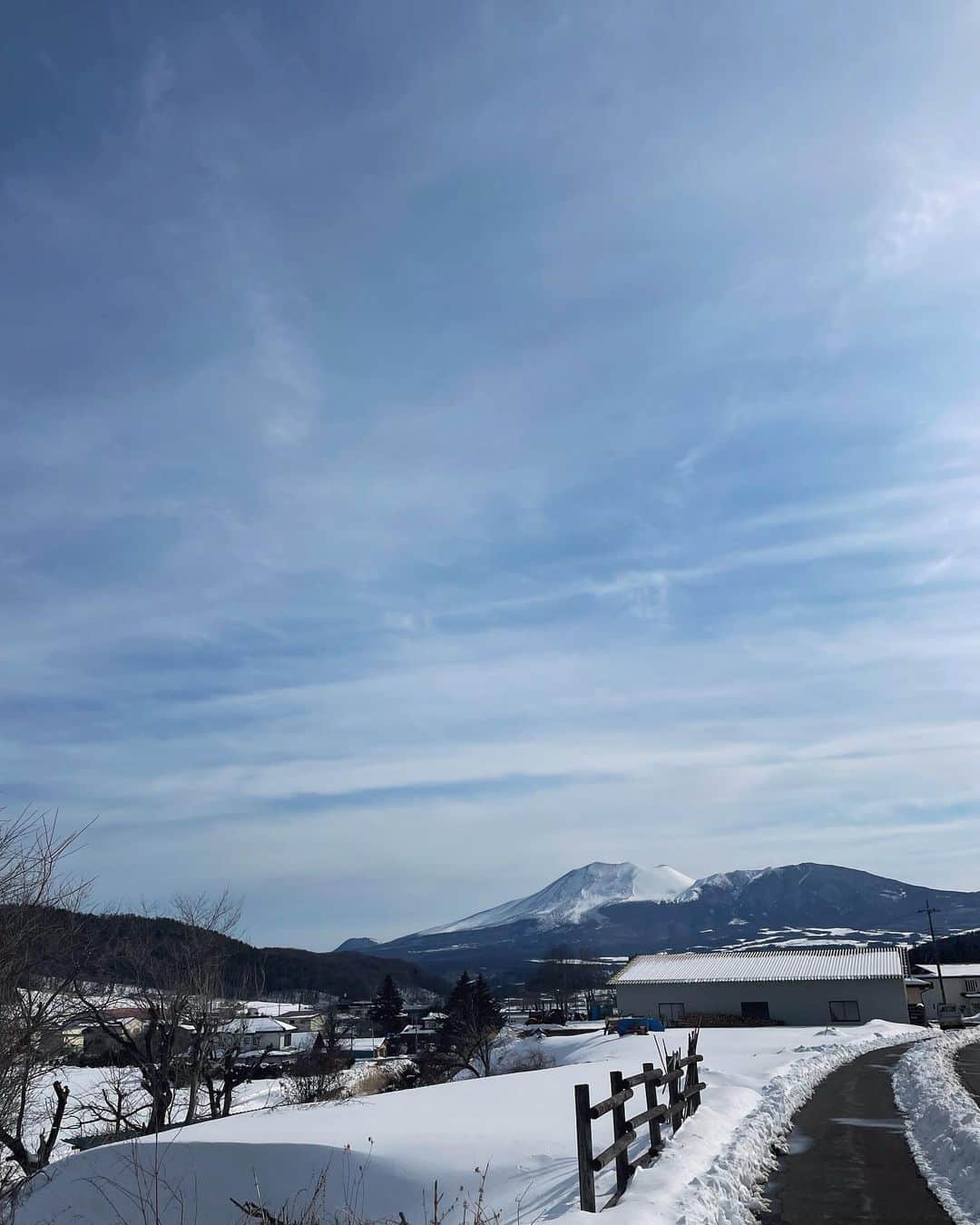 いしだ壱成さんのインスタグラム写真 - (いしだ壱成Instagram)「近所の景色🪟」2月18日 4時41分 - issei_ishida.official