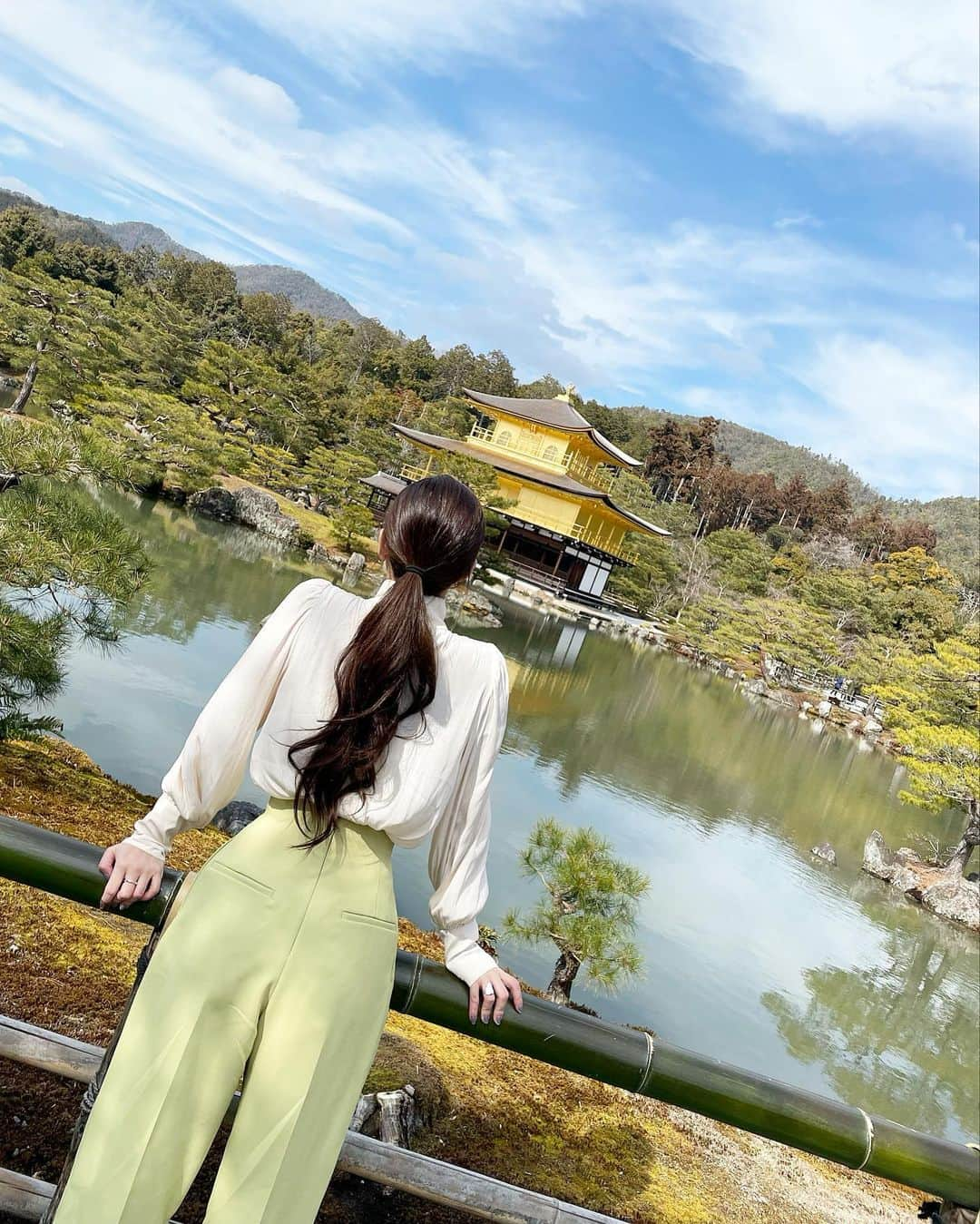 Yuriyaさんのインスタグラム写真 - (YuriyaInstagram)「🙏✨  #京都 #金閣寺」2月18日 15時10分 - yuriya_michelle