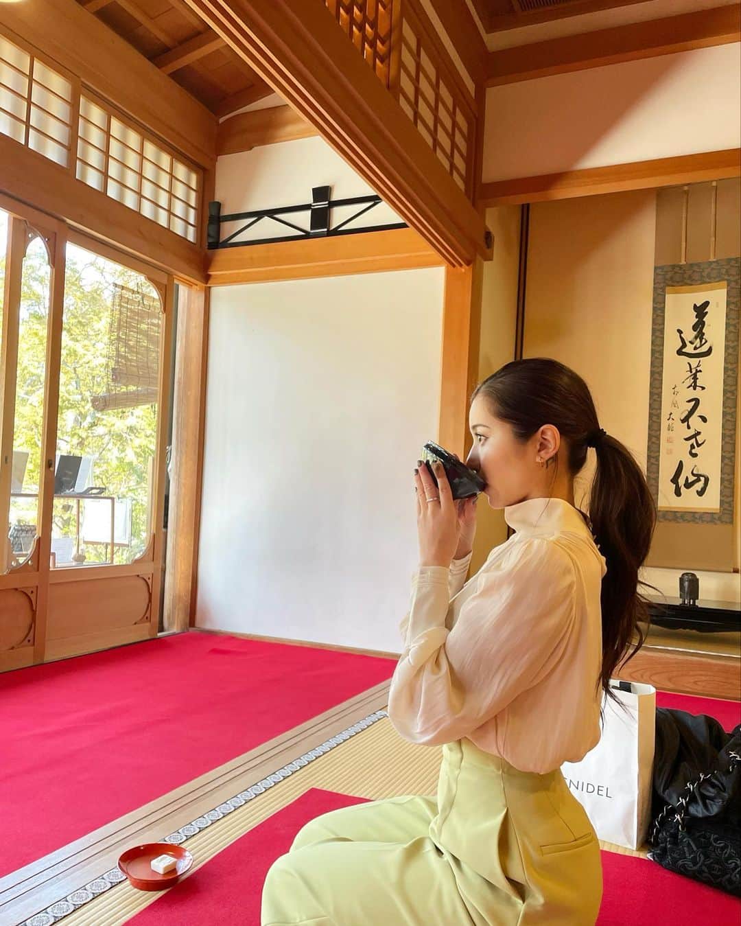 のインスタグラム：「🙏✨  #京都 #金閣寺」