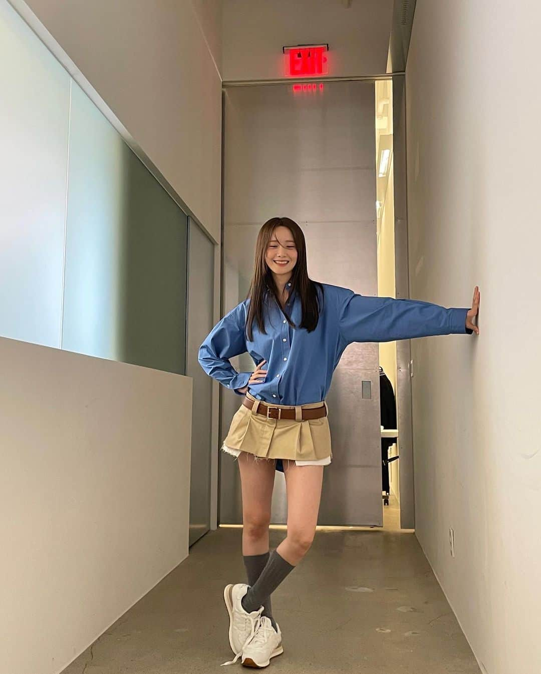 ユナさんのインスタグラム写真 - (ユナInstagram)「👟👟👟 @MiuMiu @NewBalance  #NewBalanceXMiuMiu #광고」2月18日 12時49分 - yoona__lim