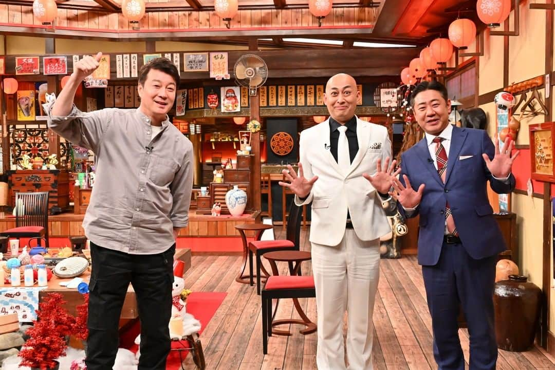 TBS「人生最高レストラン」さんのインスタグラム写真 - (TBS「人生最高レストラン」Instagram)「歯がなくても🤣カンペが見えなくても🤣 ただ今、青春真っただ中🔥 史上最年長M1王者👑おじさんコンビ錦鯉の ドン底からの逆転人生とは⁉️ 二人のヤバい私生活も明らかに🤣 明日2/19(土)よる11時30分放送🌙 TBS「人生最高レストラン」🍴 お楽しみに‼️  #tbs #人生最高レストラン #人生 #レストラン #サントリー #錦鯉 #長谷川雅紀 #渡辺隆 #M1 #芸人 #こんにちわ #おじさん #SMA #ソニー #バイきんぐ #ハリウッドザコシショウ #結婚 #ラーメン #立ち食いそば #ハンバーグ #北海道 #加藤浩次 #島崎和歌子 #宇賀神メグ #YOU #グルメ #飯テロ #食テロ #料理 #レシピ」2月18日 18時00分 - jsr_2017official