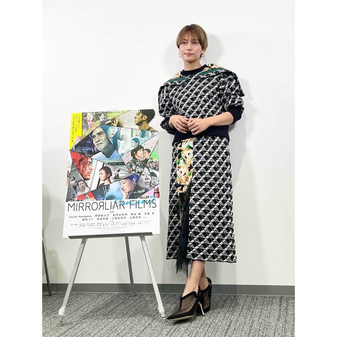 柴咲コウのインスタグラム：「本日からイオンシネマ系にて順次公開‼️ 初監督短編作品「巫.」 是非ご覧ください♡♡♡」