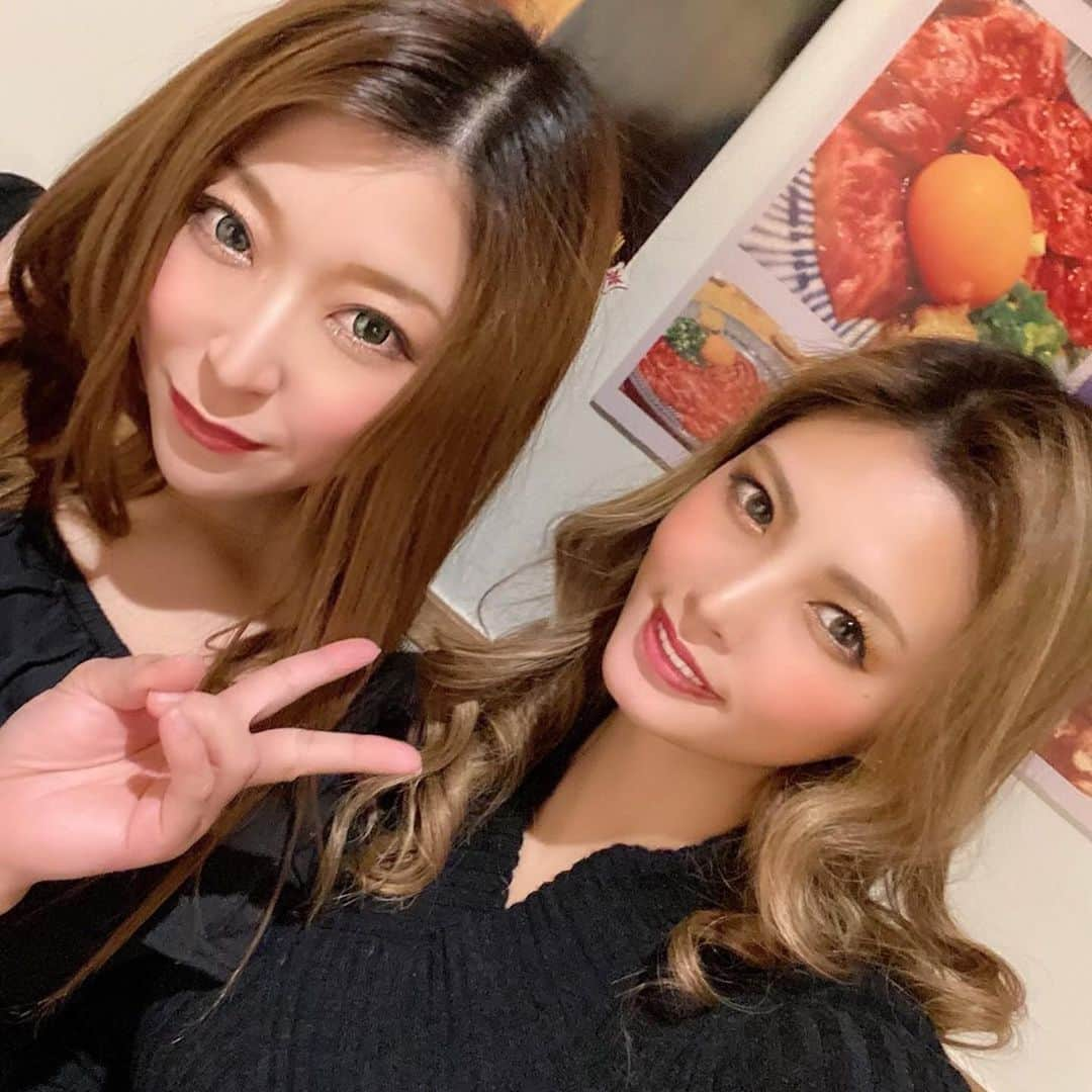 堀えりかさんのインスタグラム写真 - (堀えりかInstagram)「久々なち👻 会ってはいるけど久しぶりにご飯行ったかも(笑)  いっぱい食べたね🐮🍝🍜   #焼肉 #イタリアン #ちゃんぽん麺 #夜ご飯 #はしご酒」2月19日 13時55分 - xerikax143