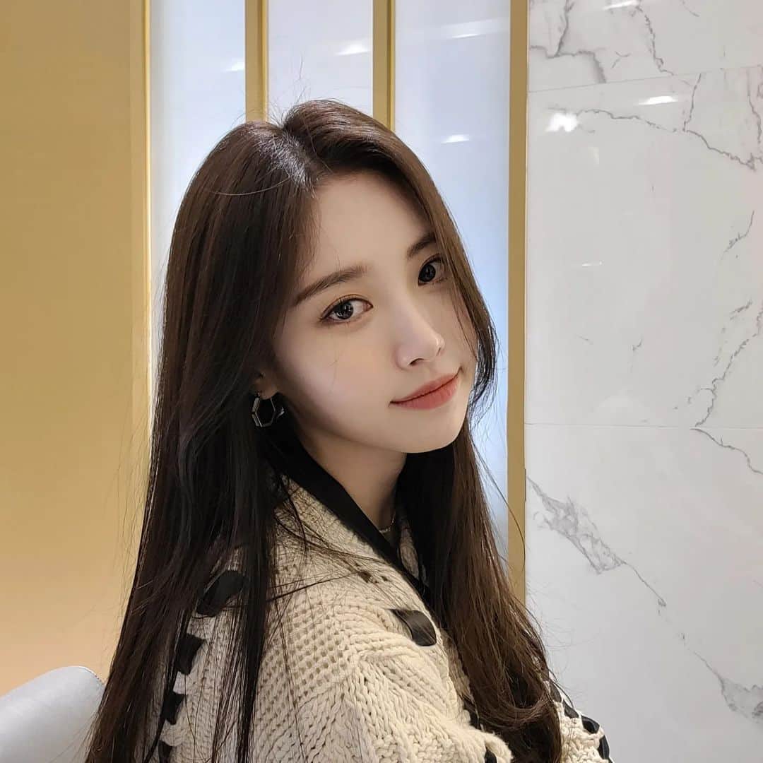 ユラさんのインスタグラム (ユラyura_936)