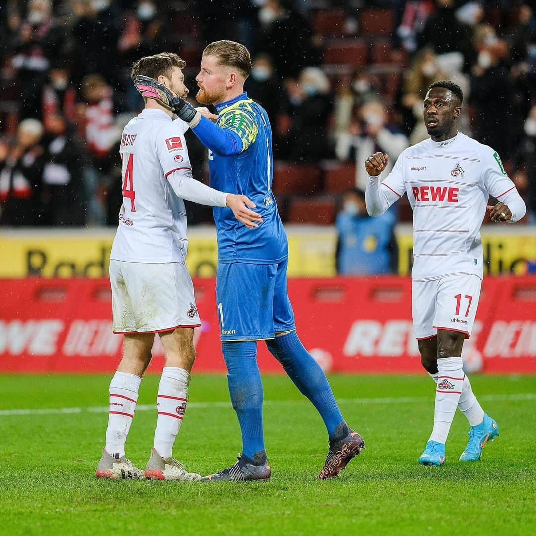 ティモ・ホルンのインスタグラム：「HEIMSIEG❗️ @fckoeln」