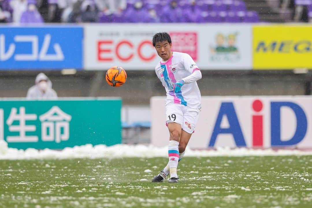 垣田裕暉のインスタグラム：「開幕戦 たくさんの応援ありがとうございました。 次は必ず勝利を！  #サガン鳥栖#」