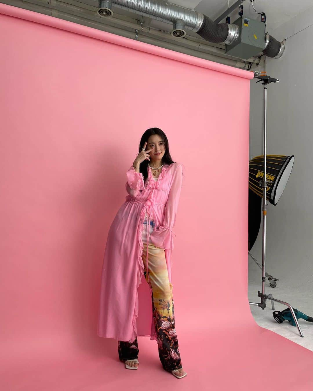 ハン・ヒョジュさんのインスタグラム写真 - (ハン・ヒョジュInstagram)「📸📱」2月20日 15時15分 - hanhyojoo222