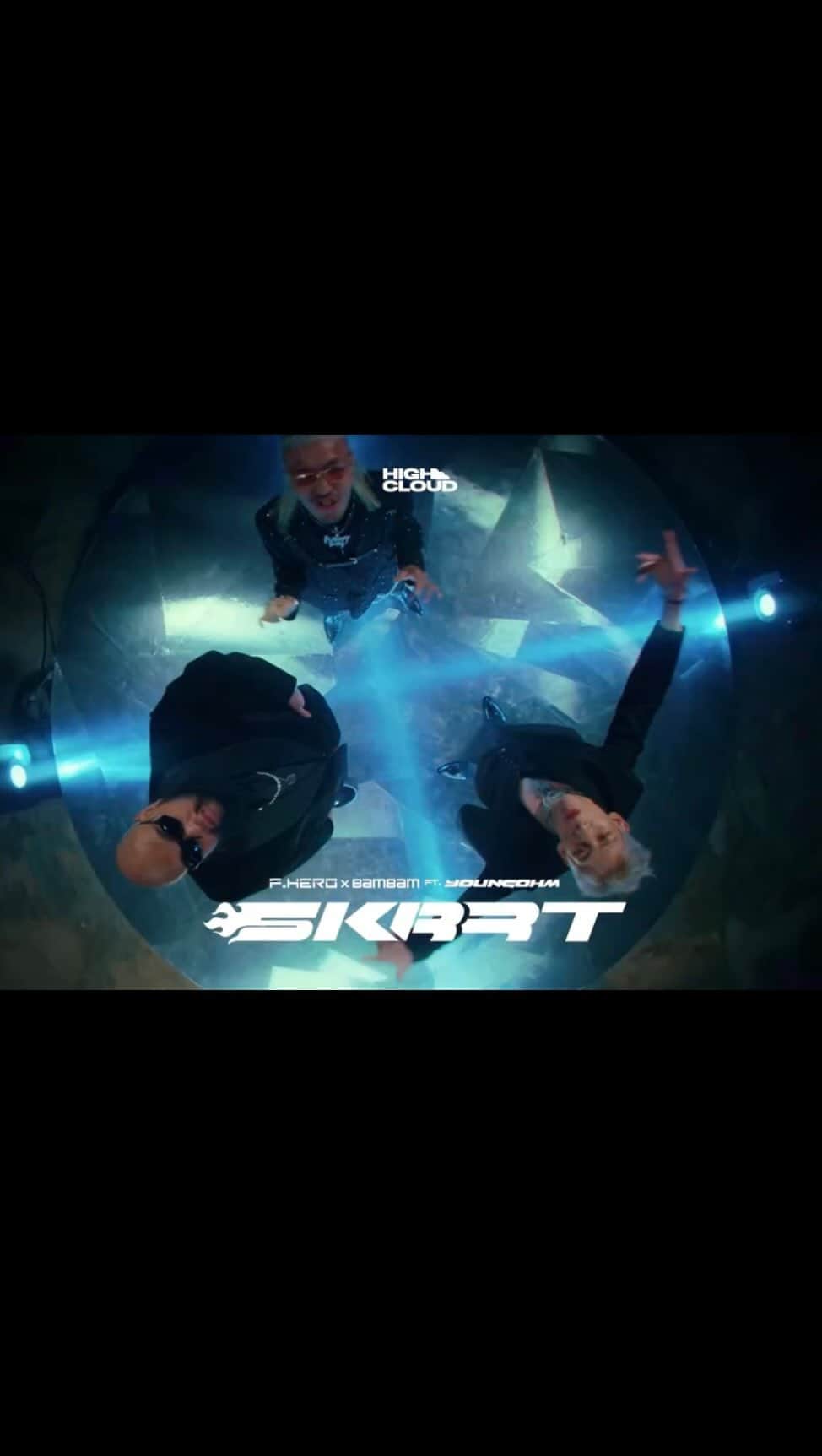 BamBam のインスタグラム：「Skrrt M/V OUT NOW🔥 หัวจ่าย BKK , They Call Me ทรงเอ @ftodah @youngohmm   #Skrrt」