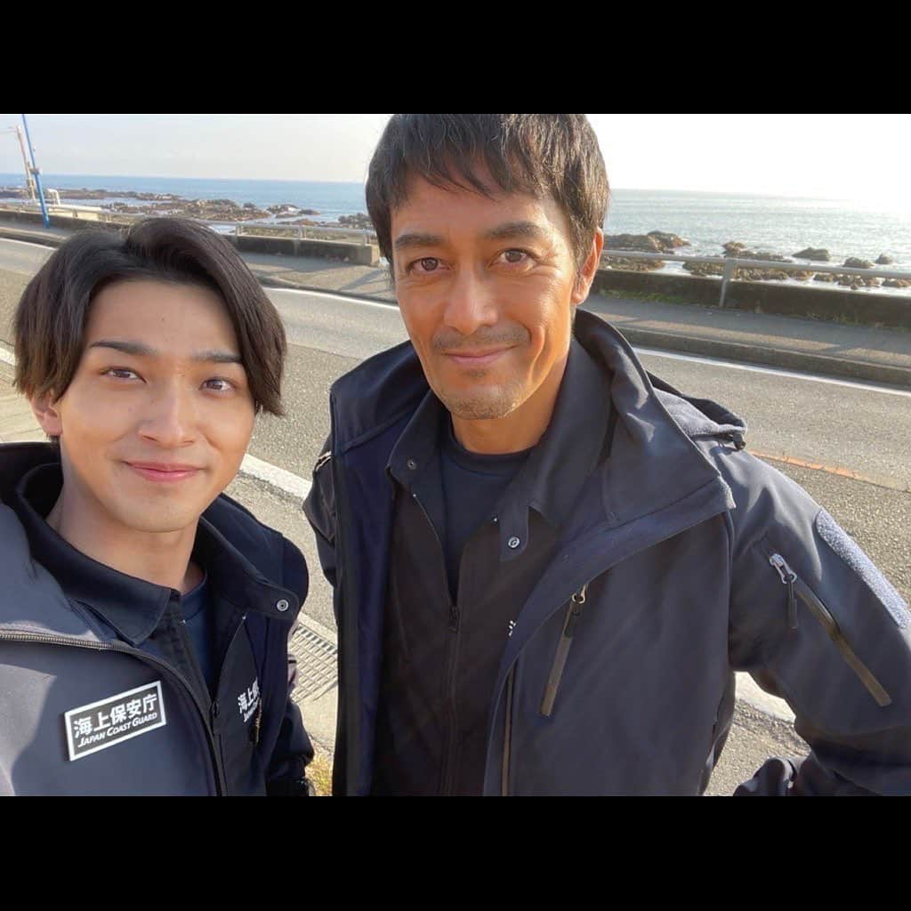 横浜流星さんのインスタグラム写真 - (横浜流星Instagram)「今夜21時『DCU』5話。 皆さん是非！！  #DCU #DCUjapan #隊長と瀬能 #寛と流星 #5話は #w流星 #瀬能感情大変 #見届けて下さい @dcu_japan」2月20日 19時45分 - ryuseiyokohama_official