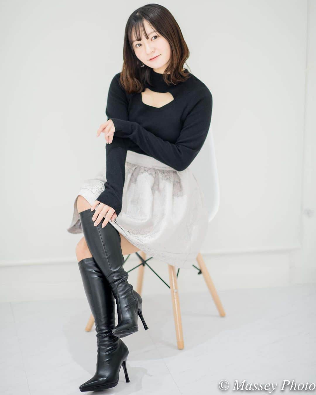 Hiro Matsushimaさんのインスタグラム写真 - (Hiro MatsushimaInstagram)「. . . . 「SPJ Entertainment」で撮った写真です。 モデルは、西永彩奈ちゃんです。 It is a picture taken in the studio “SPJ Entertainment”. Her name is Ayana Nishinaga. . . #photogram_archive #indies_gram #vague_memories #reco_jp #portraitofjapan #ray_moment #photogenic_jp #indy_photolife #igersjp #portraits_ig #portrait_vision #bestportraits #earth_portraits #作品撮り #カメラ女子 #写真好きな人と繋がりたい #ファインダー越しの私の世界 #美少女 #人物撮影 #美女図鑑 #グラビア #ロングブーツ #ポートレート #ポートレート女子 #ポートレートモデル #ポートレート撮影 #ポートレート部 #ポートレートモデル撮影 #ポートレイト #ポトレ」2月21日 7時57分 - massey_photo