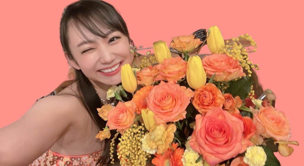 相沢菜々子さんのインスタグラム写真 - (相沢菜々子Instagram)「相沢は傲慢なので、みんな幸せになってほしいなって思います 最低でも関わってくださった、手の届く範囲の全ての皆様は幸せになればいいなって思っています いつも応援ありがとうございます😭✨ 大好きだし自慢です！😭✨ #相沢菜人達」2月21日 8時21分 - nanako_aizawa