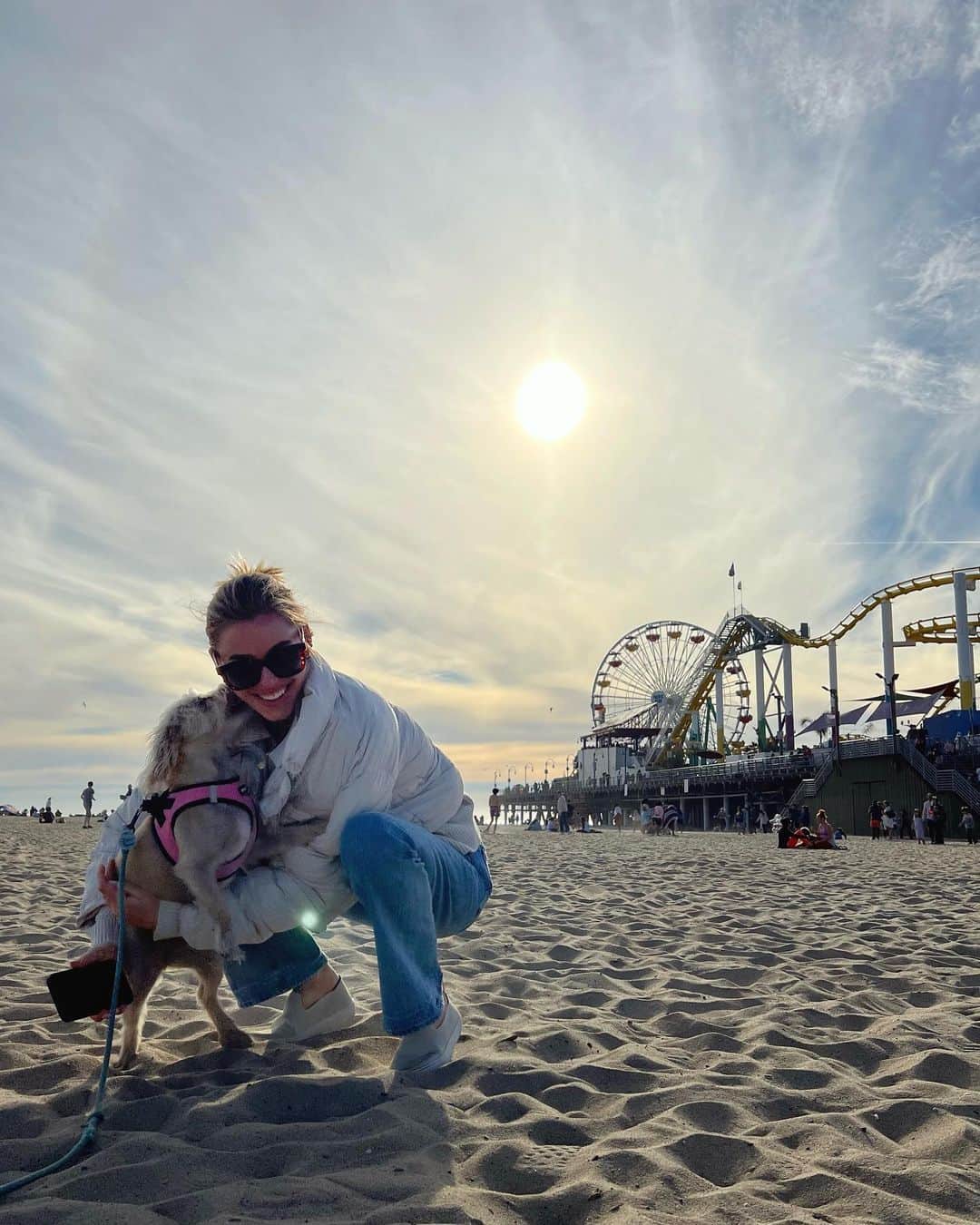 Elizabeth Turnerのインスタグラム：「best day with my best girl ☀️🌊🎢」