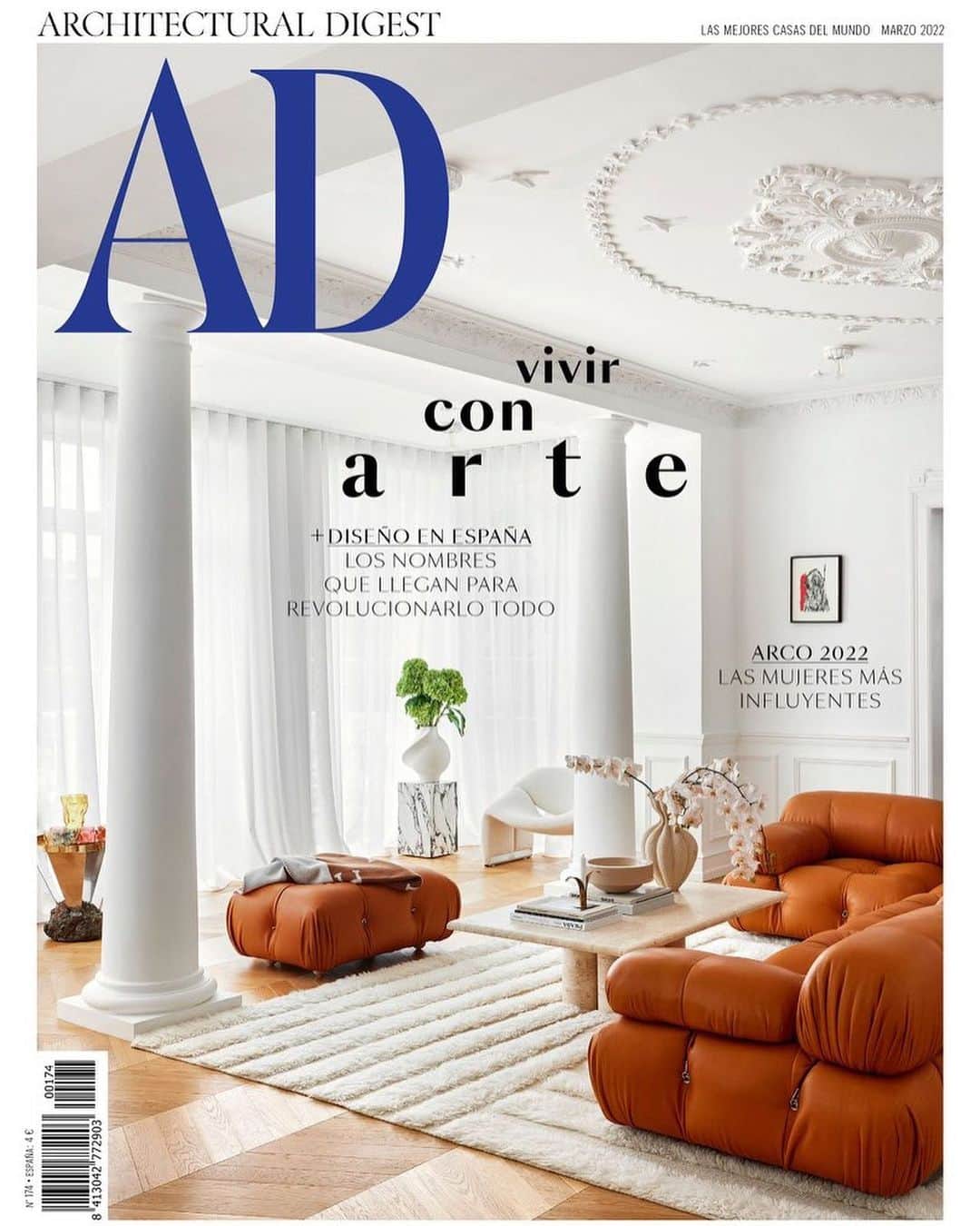 ペニーレ・タイスベックのインスタグラム：「This is a BIG dream come true🙏🏼♥️  Our home on the cover of both @ad_spain and @ad_magazine are beyond my imagination 😭🤍  I’m so so grateful to the whole team and especially @maitesebastia ♥️  Gosh I can’t even believe this actually happened as this literally has been a dream of mine for as long as I remember.   Our home designed together with my favorite person in the whole world @lotko ♥️  See the full story inside with many beautiful pictures photographed by @enokholsegaard」