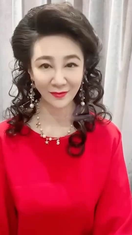 唐沢菜々江のインスタグラム：「🎵https://youtu.be/LGK8JzGV6z8♬ #拡散希望❗️  👰‍♀️https://instagram.com/asukakiraran?utm_medium=copy_link  👨‍🎤https://instagram.com/djshacho_candyfoxx?utm_medium=copy_link  👱‍♀️https://instagram.com/just____way?utm_medium=copy_link」