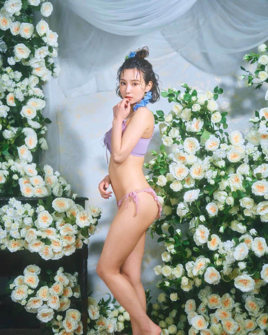 西原愛夏さんのインスタグラム写真 - (西原愛夏Instagram)「おはようございます☀️今日は撮影〜😊  photographer📸… @kazumi__izawa  hairmake💄… @megg_hairmake  florist🌸… @ymktd6440  studio🏢… @hanagraphy.japan  ✧*̣̩⋆̩ｰｰｰｰｰｰｰｰｰｰｰｰｰｰｰ最新告知ｰｰｰｰｰｰｰｰｰｰｰｰｰｰｰｰｰｰｰｰｰｰ✧*̣̩⋆̩☽  【2月】※随時更新 6 AbemaTV ミッドナイト競輪 9 AbemaTV ミッドナイト競輪 10 AbemaTV ミッドナイト競輪 11 はなまる撮影会 11 グラビアプレスタイムズ 掲載  ※コンビニのeプリントサービスで購入できます✨ 12 AbemaTV ミッドナイト競輪 20 AbemaTV ミッドナイト競輪 21 『週刊大衆』２月２１日号 インタビュー"歯磨きのコツ" 26 はなまる撮影会  ✧*̣̩⋆̩☽⋆ｰｰｰｰｰｰｰｰｰｰｰｰその他告知ｰｰｰｰｰｰｰｰｰｰｰｰｰｰｰｰｰｰｰ✧*̣̩⋆̩☽⋆゜  🌟平塚競輪場イメージキャラクター 2021~2022年 🌟エレアリーナイトブラ 公式モデル 2019~2022年 ‪‪🌟パチンコ新台 『暴れん坊将軍』演出ドラマ ー お紗江役 🌟週刊ポスト 電子写真集 ｢鏡の国の愛夏｣ 発売中 🌟映画 ｢わたしの魔境｣井川咲役 ※公開前  ✧*̣̩⋆̩☽⋆ｰｰｰｰｰｰｰｰｰｰｰｰｰｰｰｰｰｰｰｰｰｰｰｰｰｰｰｰｰｰｰｰｰｰｰｰｰｰｰ✧*̣̩⋆̩☽⋆゜  🌟劇場公開 映画｢ホムンクルス｣ 女子高生役 🌟劇場公開 映画｢グレーゾーン｣ 黒崎一葉役 🌟電子写真集 小学館 ｢月刊＋｣ 発売中 🌟sabra net グラビア掲載中 (電子写真集も) 🌟1~5th DVD 発売中 🌟Amazonプライム 『なぎスケ！2』42.43話 🌟LINEスタンプ『歯科衛生士アイドル西原愛夏』発売中  ✧*̣̩⋆̩☽⋆ｰｰｰｰｰｰｰｰｰｰｰｰｰｰｰｰｰｰｰｰｰｰｰｰｰｰｰｰｰｰｰｰｰｰｰｰ✧*̣̩⋆̩☽⋆゜  ･ブランド 『M collection』🥀 Instagram (@m.collection2020 )  ･YouTube 『まなかチャンネル』で検索🔎  ･Twitter🕊 manakanishihara で検索🔎  ･✧*̣̩⋆̩☽⋆ｰｰｰｰｰｰｰｰｰｰｰｰｰｰｰｰｰｰｰｰｰｰｰｰｰｰｰｰｰｰｰｰｰｰｰｰ✧*̣̩⋆̩☽⋆゜  #西原愛夏#歯科衛生士#現役歯科衛生士  #歯科衛生士タレント#歯科#白衣#タレント#グラビア#アイドル#女優#コスプレ#Cosplay#talent#Japaneseidol #japanesegirl#dentalhygienist #탤런트#아이돌 #치과위생사 #치과 #日本女星#天赋#偶像#アパレルブランド#アパレルオーナー#McollectionR#プロデュースブランド」2月22日 13時16分 - manakanishihara
