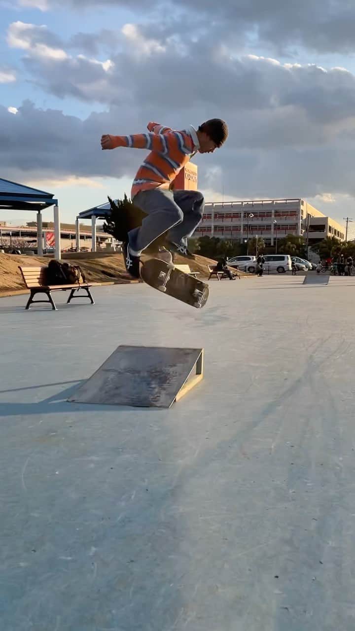 のインスタグラム：「Nollie flip 気持ち良き #skateboardingisfun」