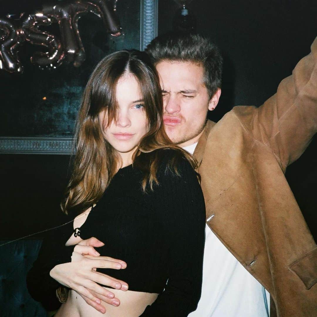 バルバラ・パルヴィンのインスタグラム：「Dancing the night away ✨」