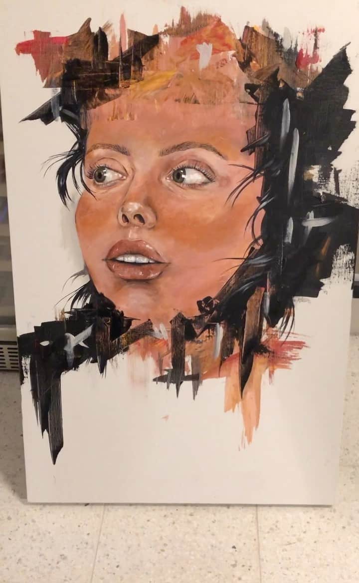 Halseyのインスタグラム：「One of my fav oldies I’ve done.」