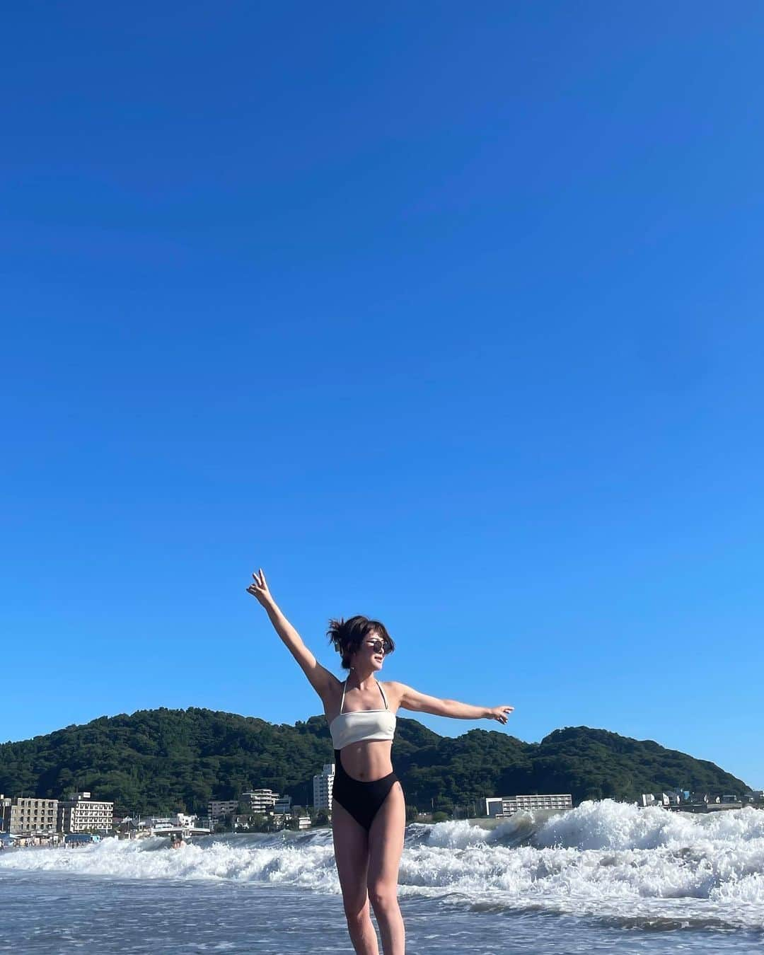 村上佳菜子さんのインスタグラム写真 - (村上佳菜子Instagram)「… 早く夏になれーえ！！！🌞🌞🌞 . . . #急な　#夏よ来い #寒いの苦手 #フィギュアスケーター」2月23日 12時17分 - kanako_m_official