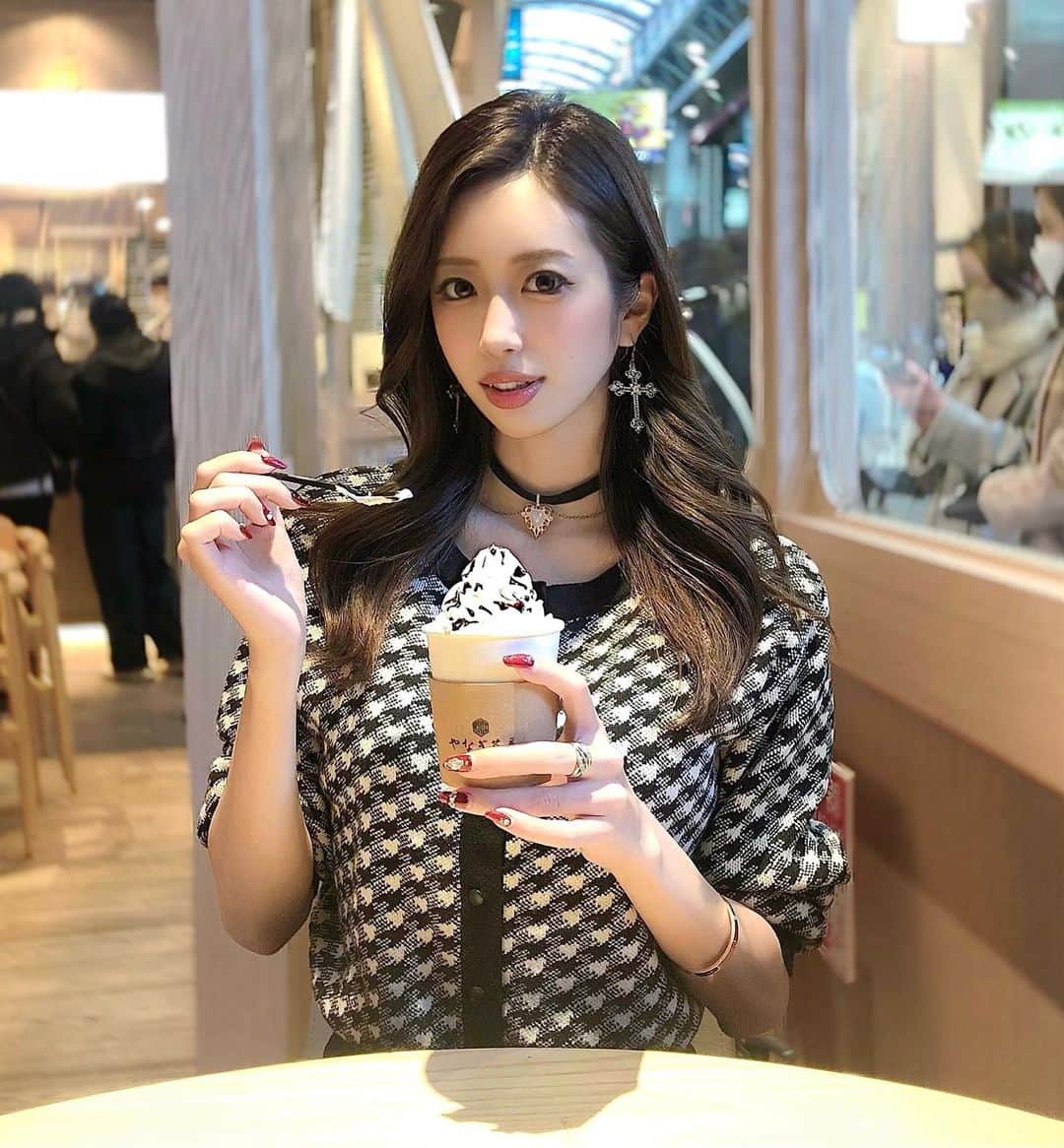 央川かこのグルメインスタ