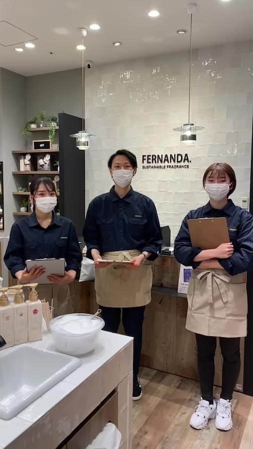 FERNANDAのインスタグラム：「#フェルナンダ #FERNANDA #インスタライブ #インスタライブ配信 #ルクア大阪 #新店舗オープン  #商品紹介」