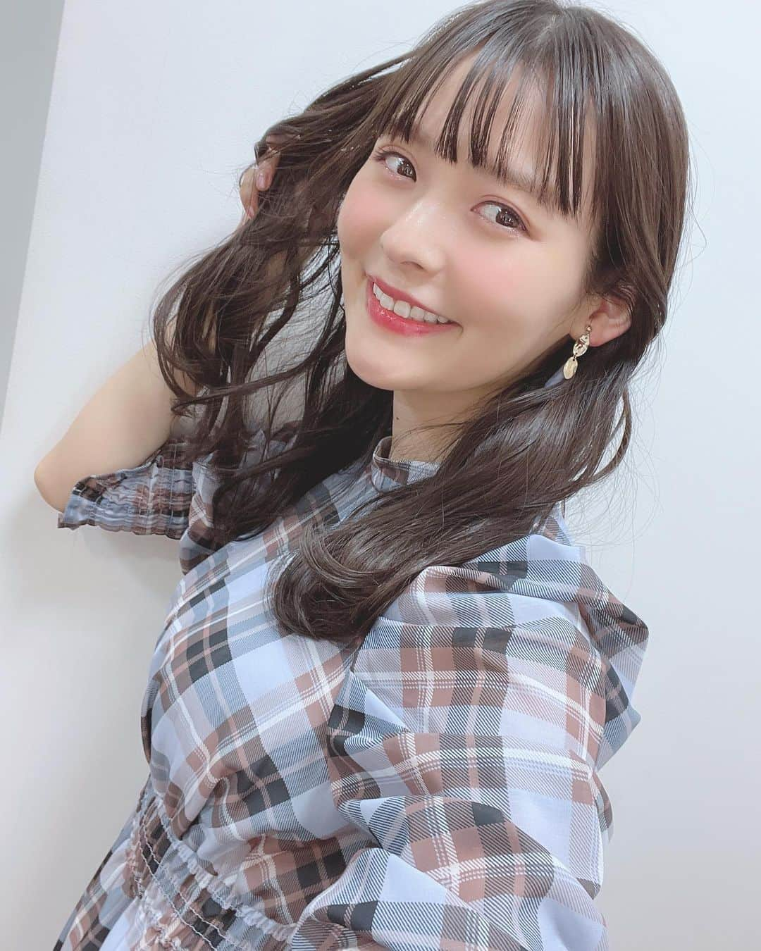 上坂すみれさんのインスタグラム写真 - (上坂すみれInstagram)「声優と夜あそびがはじまります〜！よ〜！  #小松上坂徳井と夜あそび」2月23日 21時59分 - uesaka_sumire