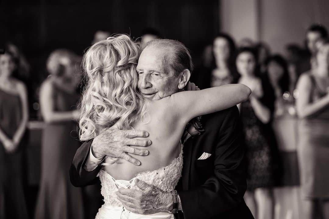 ブルック・パンケーキのインスタグラム：「It is with a very heavy and heartbroken heart for me to say that our sweet Jimbo, one of the greatest loves of my life, has spread his wings. The course of my life has been paved and shaped because of this wonderful man, my paternal grandfather. He passed on the love of golf to me and taught me so much about life, faith, love, and family. Anyone that knows me well or through the golf world knows of sweet Jimbo. We had many adventures traveling the world together, been with me through thick and thin. He has seen me hit thousands of balls and has walked countless holes watching me… it won’t be the same not seeing his special smile. He has put a lasting imprint on my life that I pray I can pass along in the family. He was a light in my life, and loved by so many. I know how blessed I was to have such a special bond with such a wonderful man, and not a day will go by that I won’t think of him.  I know he is swinging some sticks in Heaven watching over our family, placing his loving hand over us. I can’t wait to hug him again!」