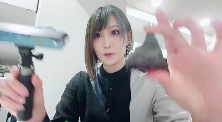 のインスタグラム：「クラウドファンディングでめちゃくちゃ人気の3DスキャナーRevopoint POP2、初心者でも簡単に高精細な3Dデータ出来る…！黒で特徴点わかりづらいものでもこれよ！！！！！  https://www.makuake.com/project/revopoint_pop2/  #revopoint #revopointpop2 #revopointpop #3dscanner #3dスキャナー #3dscan #gadgets #ガジェット」