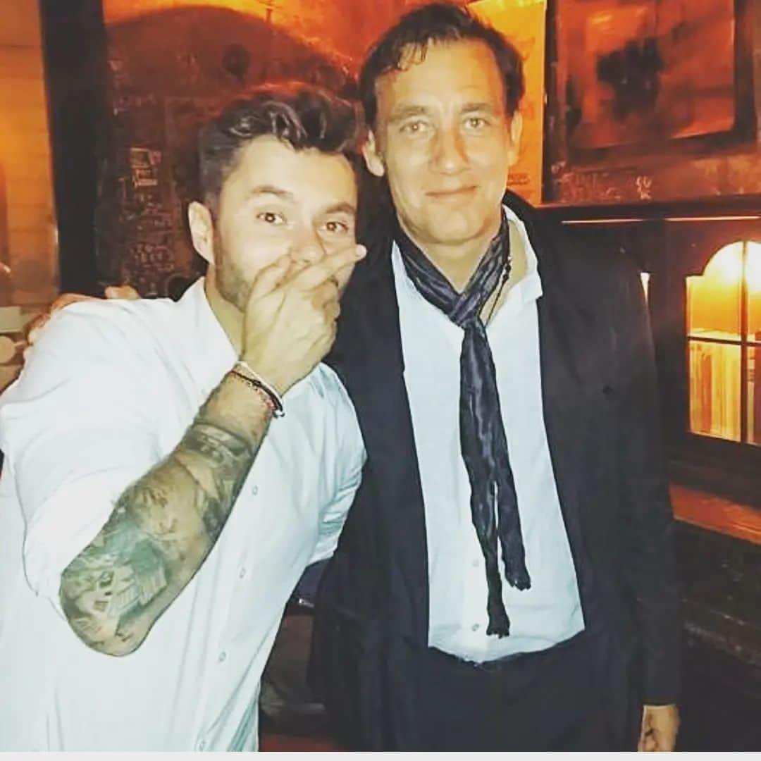 クライヴ・オーウェンのインスタグラム：「#guys #guy #cliveowen #TagsForLikes #TFLers #cliveowenofficial #love #me #post #handsome #picoftheday #photooftheday #instagood #fun #smile #dude #swag #hot #cool #kik #instagramers」