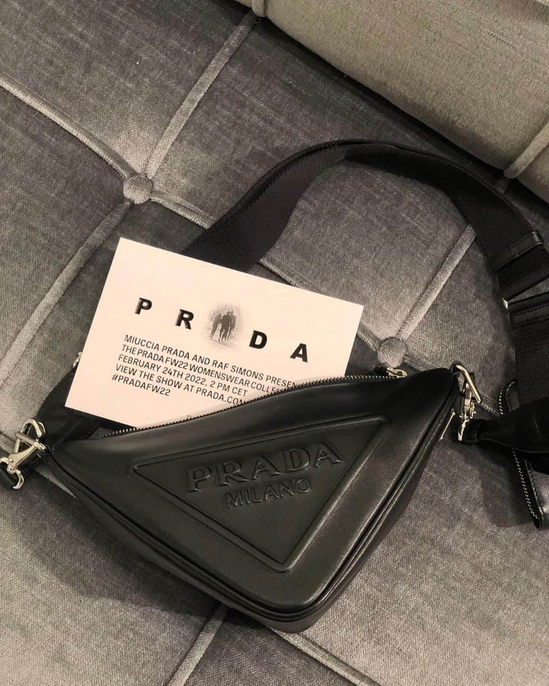 キム・テリさんのインスタグラム写真 - (キム・テリInstagram)「#PradaFW22 #PradaTriangle」2月24日 14時59分 - kimtaeri_official