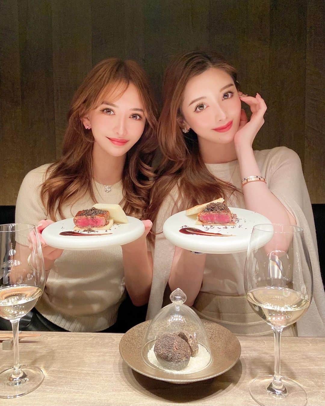 小川ももえのグルメインスタ