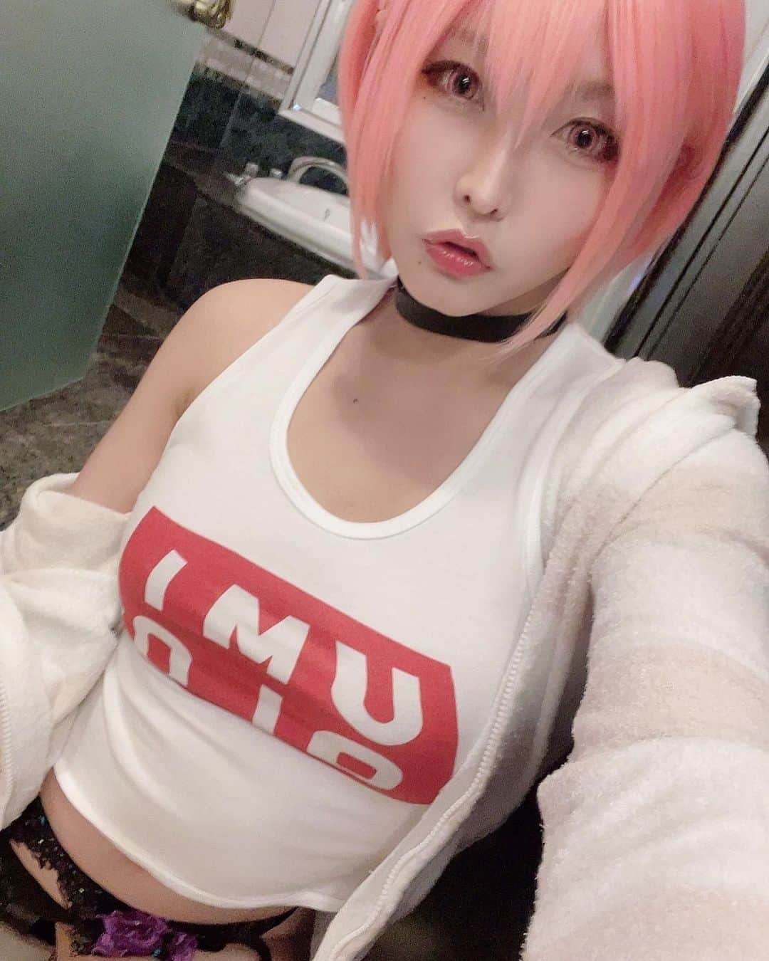 のインスタグラム：「コスプレで撮影したよ〜！！ ウィッグなんてなかなか被らないから楽しかった🥰❤️  #gigant  #パピコ」