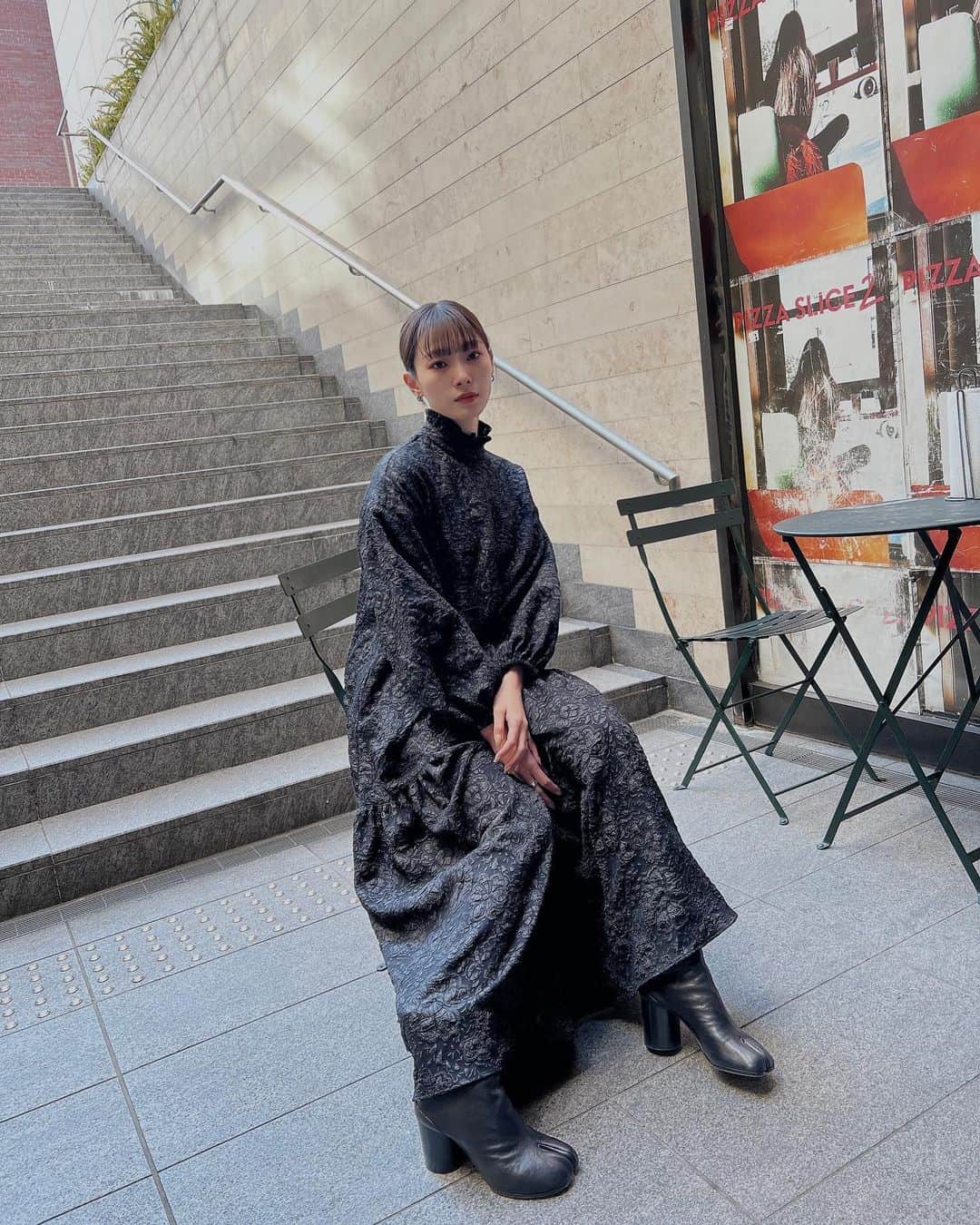 江田友莉亜のインスタグラム：「@perna__official dress💭♥︎」