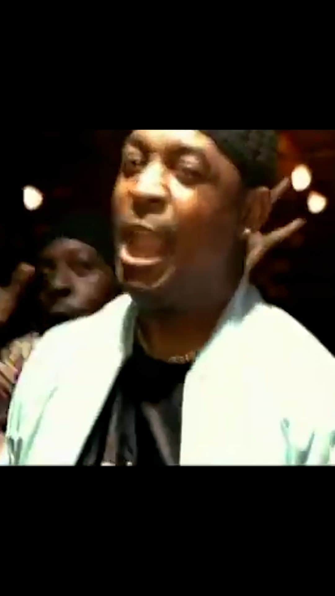 モービーのインスタグラム：「A song I made with @publicenemy a few years ago that is tragically germane today. There’s nothing I can say about war that hasn’t been said much better by countless other people over the last few thousand years..war is horrifying and bloody and heartbreaking, without exception. No words can comfort the dead, dying, and suffering.」