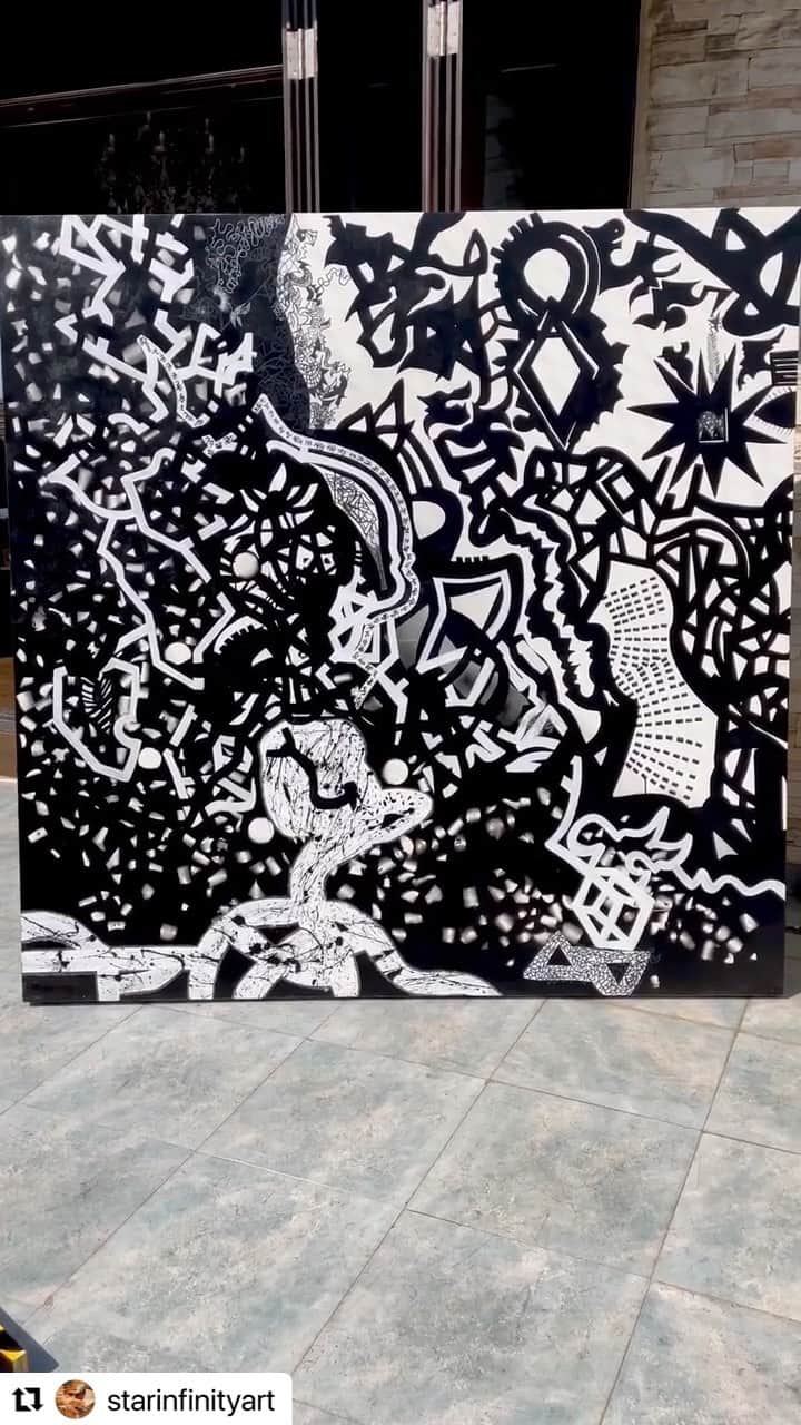 ビパシャ・バスーのインスタグラム：「#Repost @starinfinityart with @make_repost ・・・ 🔱 Flow Mixed Media On Canvas 72X72 inches For enquiries- starinfinityart@gmail.com   #art #artstagram #artlife #artforsale #artisan #artlover #artoninstagram #artworks #artstudio  #artcollective #arttherapy #artgram #artistofinstagram #artdaily #artistlife」