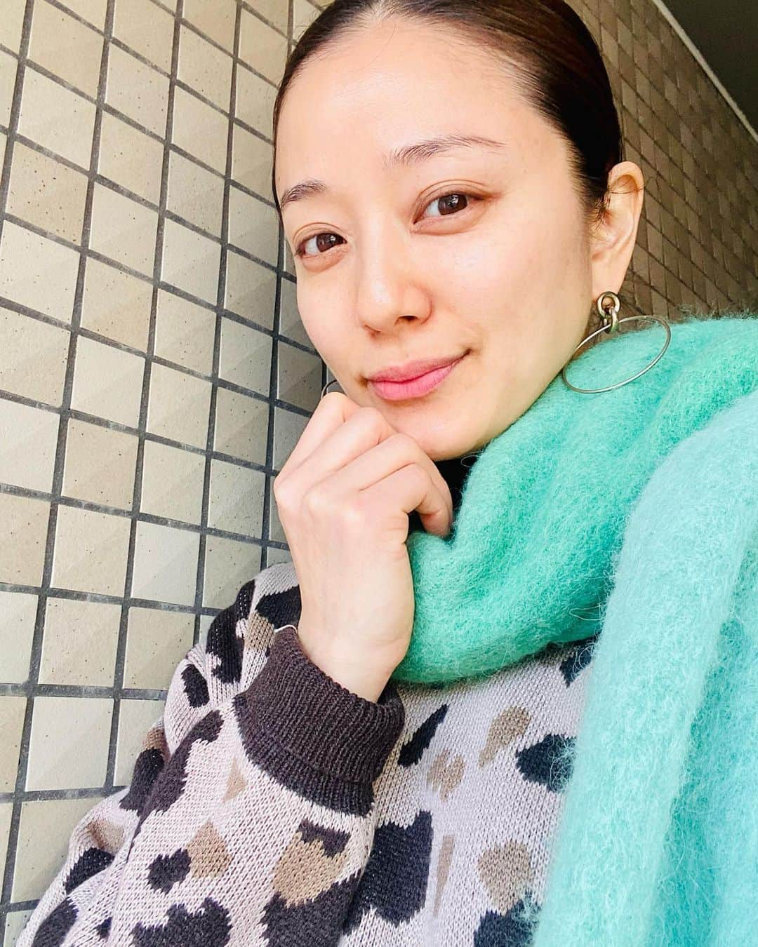 中越典子さんのインスタグラム写真 - (中越典子Instagram)「お休みなさい★ 明日明後日はさらに暖かくなるかな 公園日和ね #日和 #美味しい #coniglio」2月25日 22時44分 - nakagoshi_noriko.official