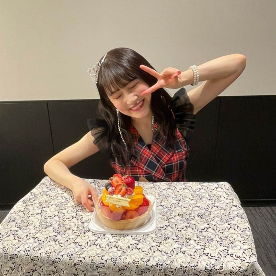 森戸知沙希さんのインスタグラム写真 - (森戸知沙希Instagram)「🎂 　 「モーニング娘。'22森戸知沙希バースデーイベント」 配信決定！！！  ●出演：森戸知沙希（モーニング娘。’22） ●視聴可能期間：2022年3月3日(木)16時～3月5日(土)24時 ●配信チケット料金：¥3,000（税込） 　 　 ぜひチェックおねがいします〜〜🐰💓 　  グッズも見てね💫 　 #morningmusume22  #モーニング娘22  #森戸知沙希  #バースデーイベント  #22歳」2月25日 23時15分 - chisaki__morito.official