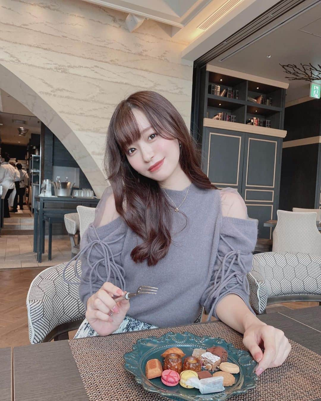 美女美容事情さんのインスタグラム写真 - (美女美容事情Instagram)「《美女とランチ🍽🍹》 *⁠ 今回ご紹介させて頂きますのは!!👀❤︎⁠⠀ ❤︎ Miki Hayakawa ❤︎さん< @hayakawa_miki > ⁠の素敵なお写真📸⁠⠀⁠⠀⁠⠀⁠ *⁠⠀⁠⠀⁠⠀⁠⠀ 可愛らしくてお洒落な美女🌟💖 一緒に美味しいランチ行きたいですね〜☺️💭 *⠀⁠⠀⁠⠀⁠⠀⁠⠀ ❤︎ Miki Hayakawa ❤︎さん< @hayakawa_miki > ⁠⠀⁠⠀⁠⠀⁠⠀ 素敵な投稿ありがとうございました☺️📸✨ *⠀⁠⠀⁠⠀⁠⠀⁠⠀ ❤︎ Miki Hayakawa ❤︎さんのアカウントには他にも素晴らしい投稿が沢山ありますので是非覗いてみてくださいね💁‍♀️💙⁠⠀⁠⠀⁠⠀⁠⠀ *⠀⁠⠀⁠⠀⁠⠀⁠⠀ △▼△▼△▼△▼△▼△▼△▼△▼△▼ ⁠⠀⁠⠀⁠⠀ ❤🧡💛「美女美容事情」💚💙💜⠀⠀⠀⠀⠀⠀⠀⠀⠀⠀⠀⠀⠀⠀⁠⠀⁠⠀⁠⠀⁠⠀⁠⠀ 👇掲載ご希望の方は👇⠀⠀⠀⠀⠀⠀⠀⠀⠀⠀⠀⠀⠀⠀⠀⁠⠀⁠⠀⁠⠀⁠⠀⁠⠀ @b_b_j.jタグ付けと🖤 #ビジョビ ⁠⠀ 🖤タグ付けお願いします✨⠀⠀⠀⠀⠀⠀⠀⠀⠀⠀⠀⠀⠀⠀⠀⁠⠀⁠⠀⁠⠀⁠⠀⁠⠀ △▼△▼△▼△▼△▼△▼△▼△▼△▼ ⁠⠀⁠ #medi #メディー #名古屋ランチ #名古屋カフェ #名古屋 #snidel #スナイデル #愛知グルメ #愛知カフェ #グローバルゲート #ささしまライブ」3月12日 18時29分 - b_b_j.j