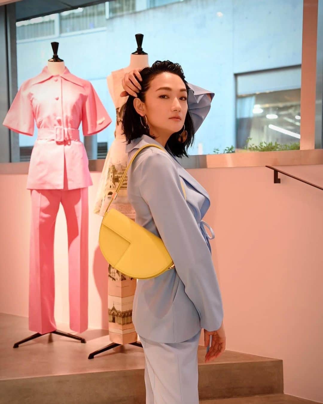 のインスタグラム：「⁡ ⁡ パリ発のファッションブランド「パトゥ（Patou）」@patou 世界初の旗艦店が今日、表参道ヒルズ1階にオープンしたんだって❤︎ ⁡ エシカルなものもたくさんあって素敵！ ⁡ #patou #LesFillesEnPatou #パトゥ #SDGs #AD #PR ⁡」